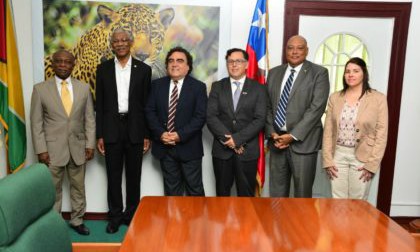 Director de AGCI se reúne con el Ministro de Desarrollo Social de Guatemala 