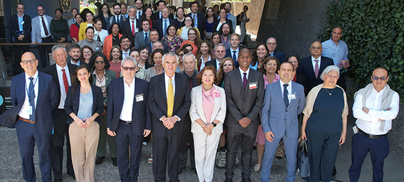 Director se refiere a la graduaci&oacute;n de Chile en seminario sobre medici&oacute;n del desarrollo organizado por CEPAL